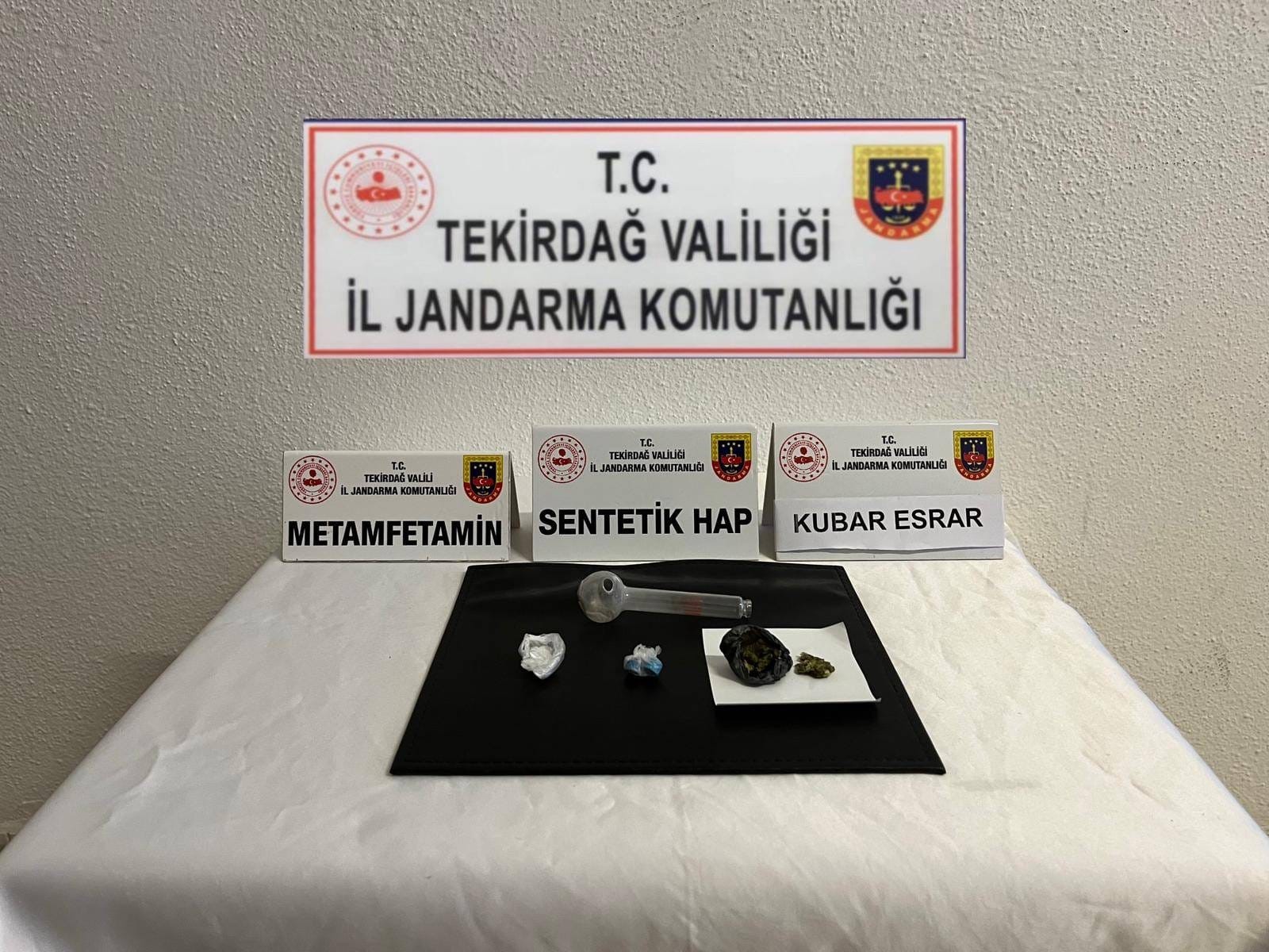 Tekirdağ'da uyuşturucu ve silah operasyonları gerçekleştirildi