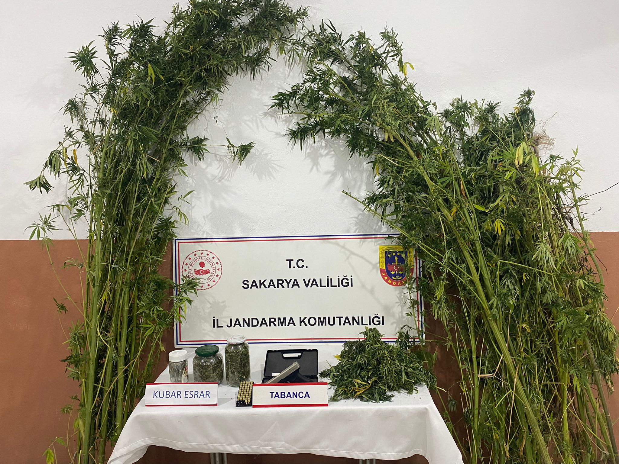 Sakarya'da uyuşturucu operasyonu