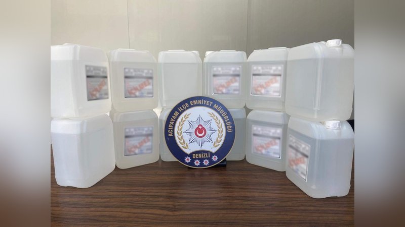 Kargoyla gönderilen etil alkolle birlikte yakalandı