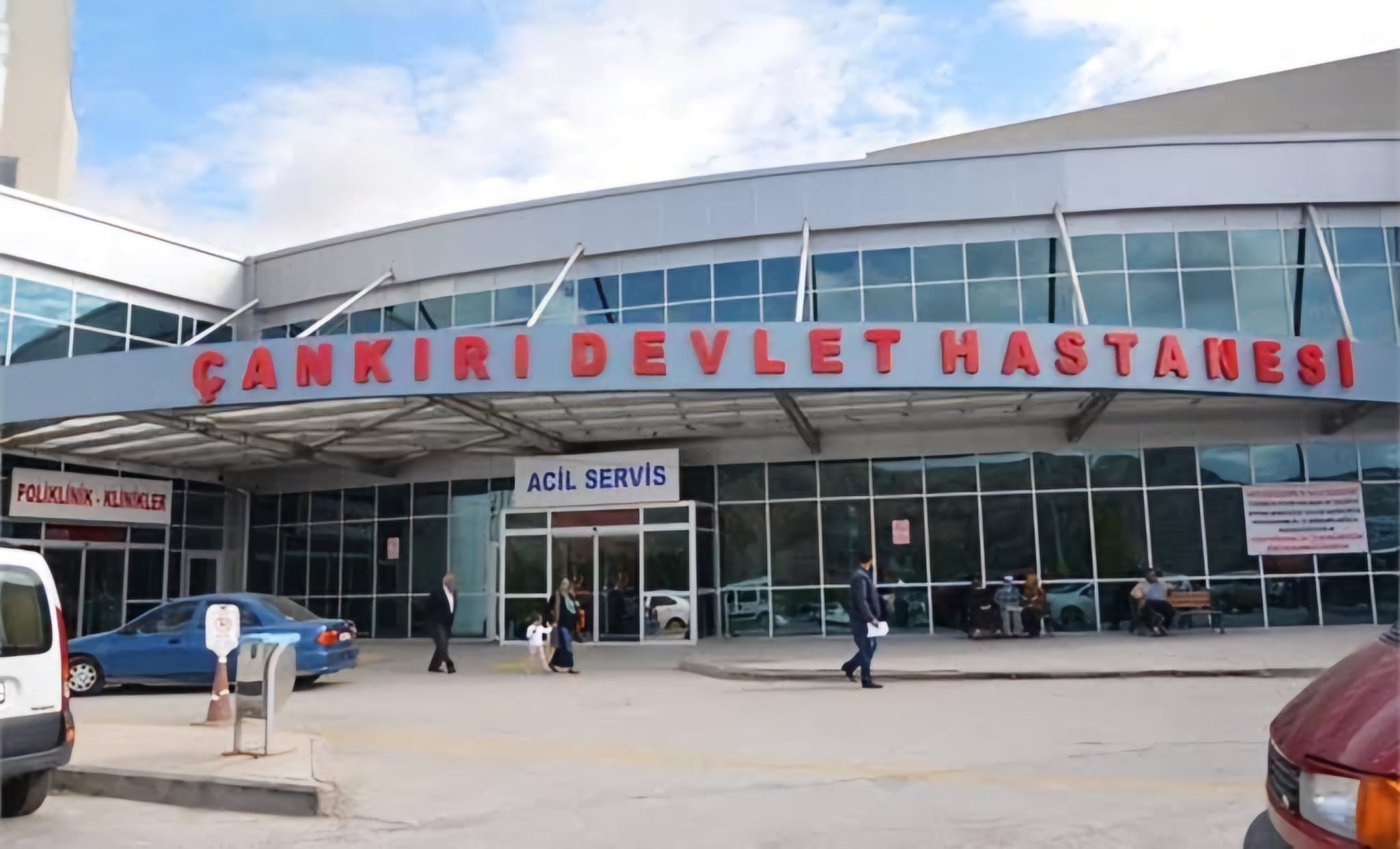 Çankırı'da otomobil ile motosiklet çarpıştı