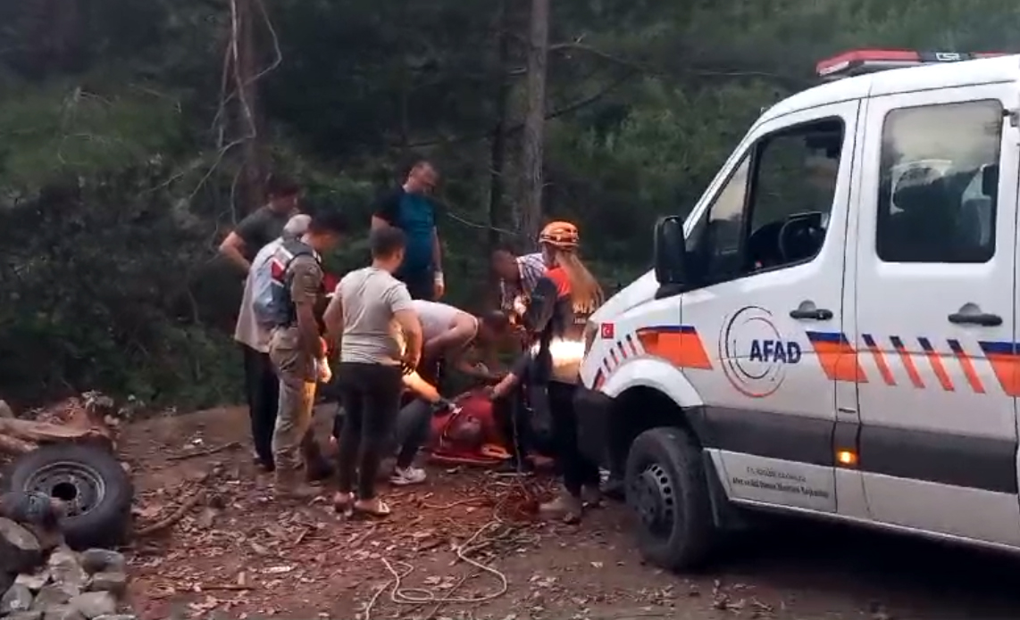 Hatay'da uçuruma düşen kişi 5 saat sonra kurtarıldı