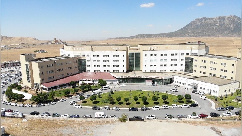 Fransız turiste Tatvan’da bıçaklı saldırı