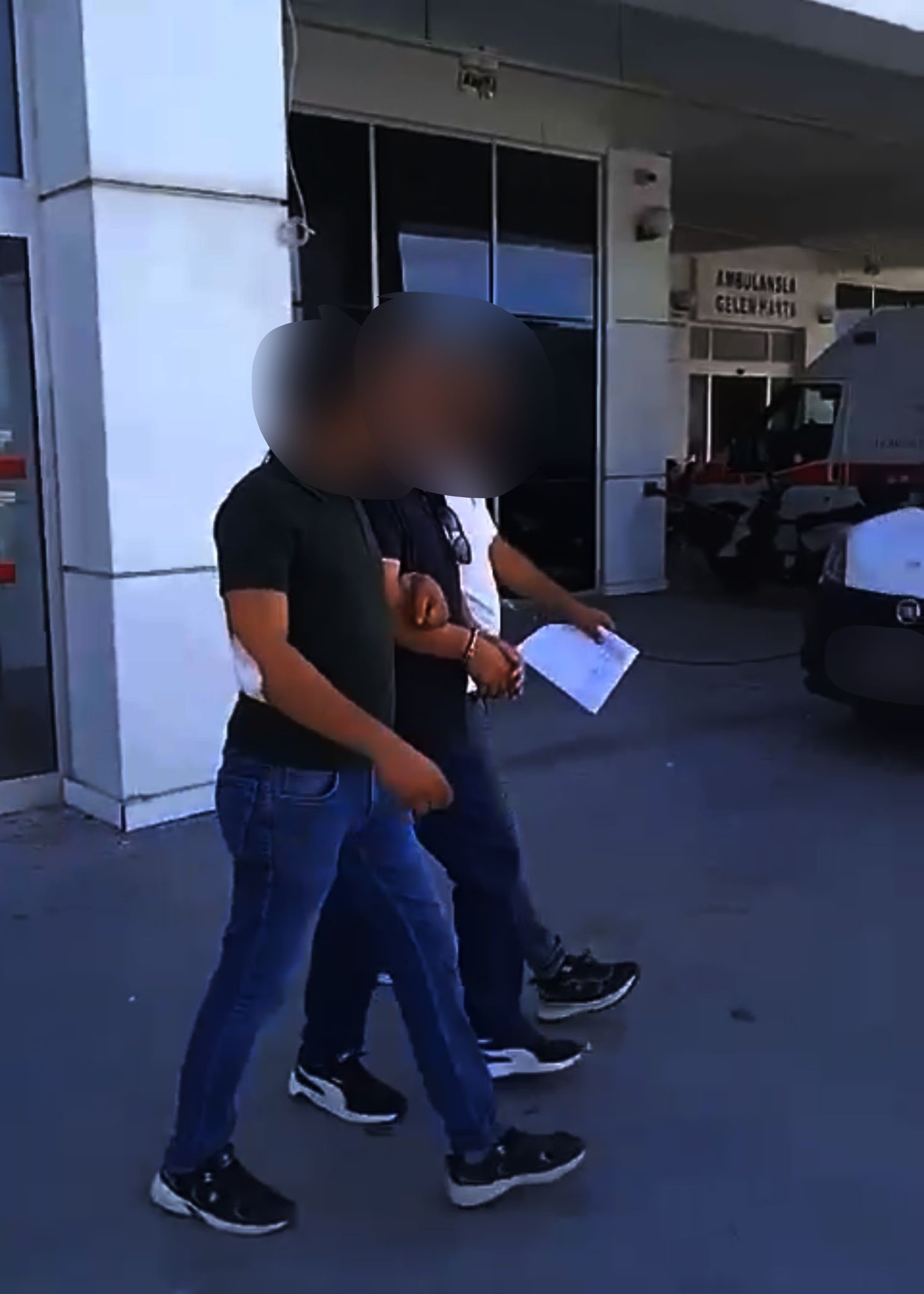 Aydın Kuşadası'nda 27 yıl hapis cezası bulunan şahıs yakalandı