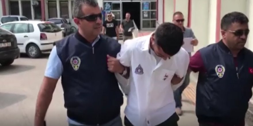 Mersin'de cep telefonu hırsızlığı kamerada