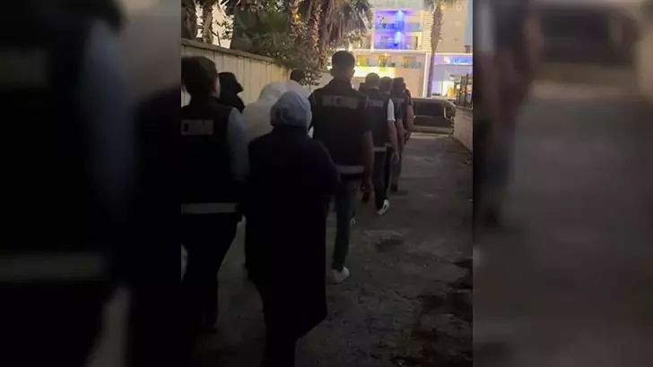 Kaçmaya çalışan 11 FETÖ/PYD üyesi ve 4 organizatör yakalandı
