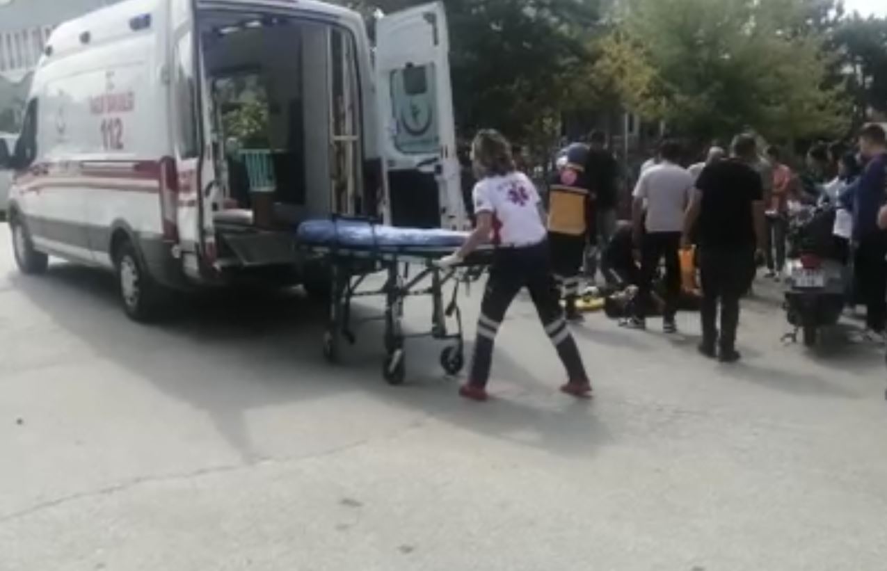 Isparta’da motosikletler çarpıştı: 2 yaralı