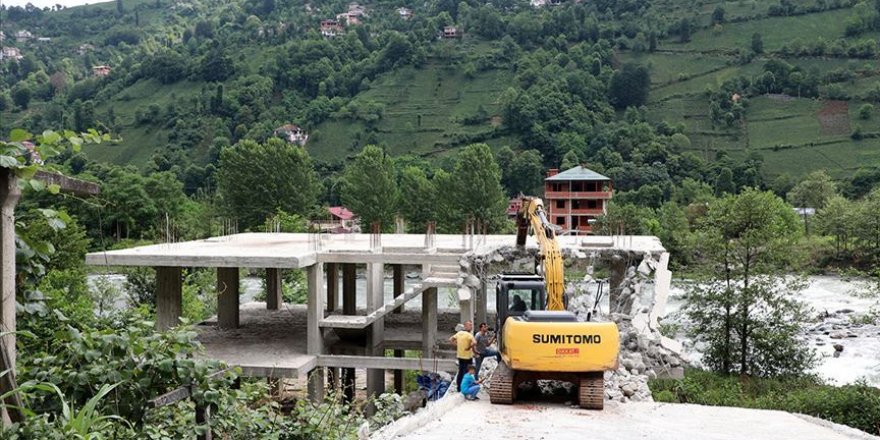 İmar barışına aykırı yaklaşık 4 bin kaçak yapı tespit edildi