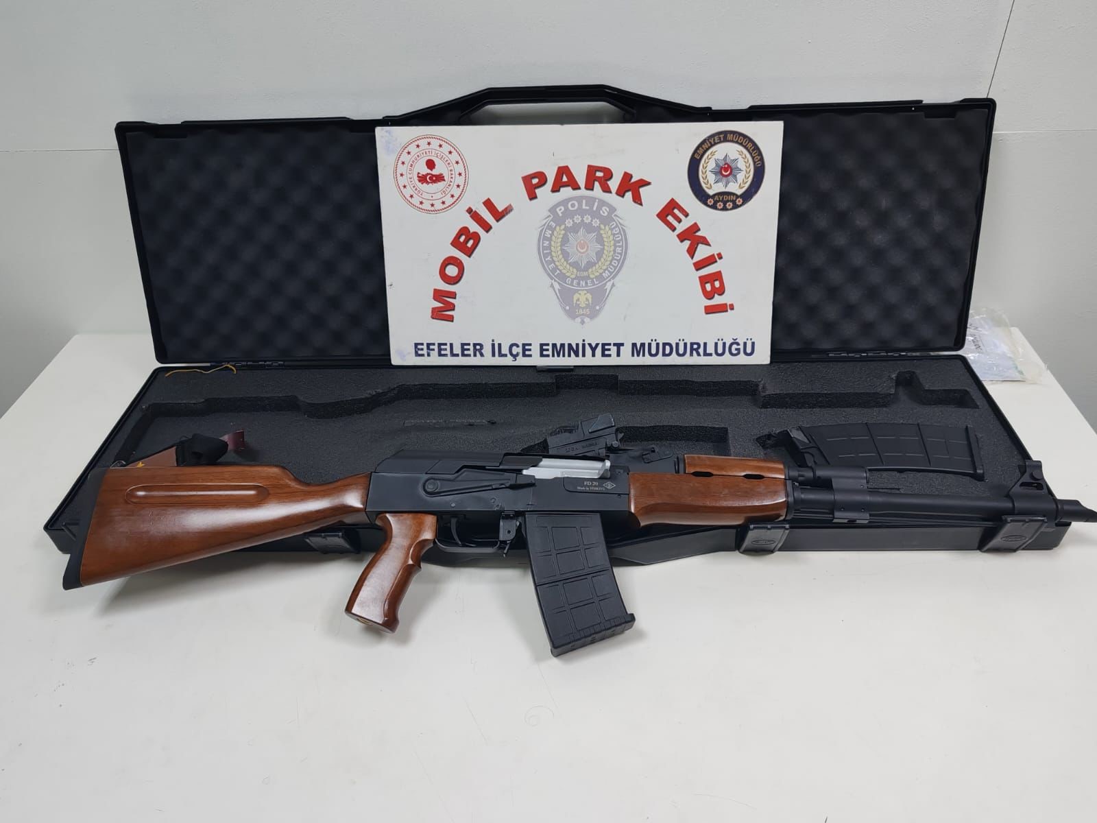 Aydın'da havaya ateş eden magandalar yakalandı