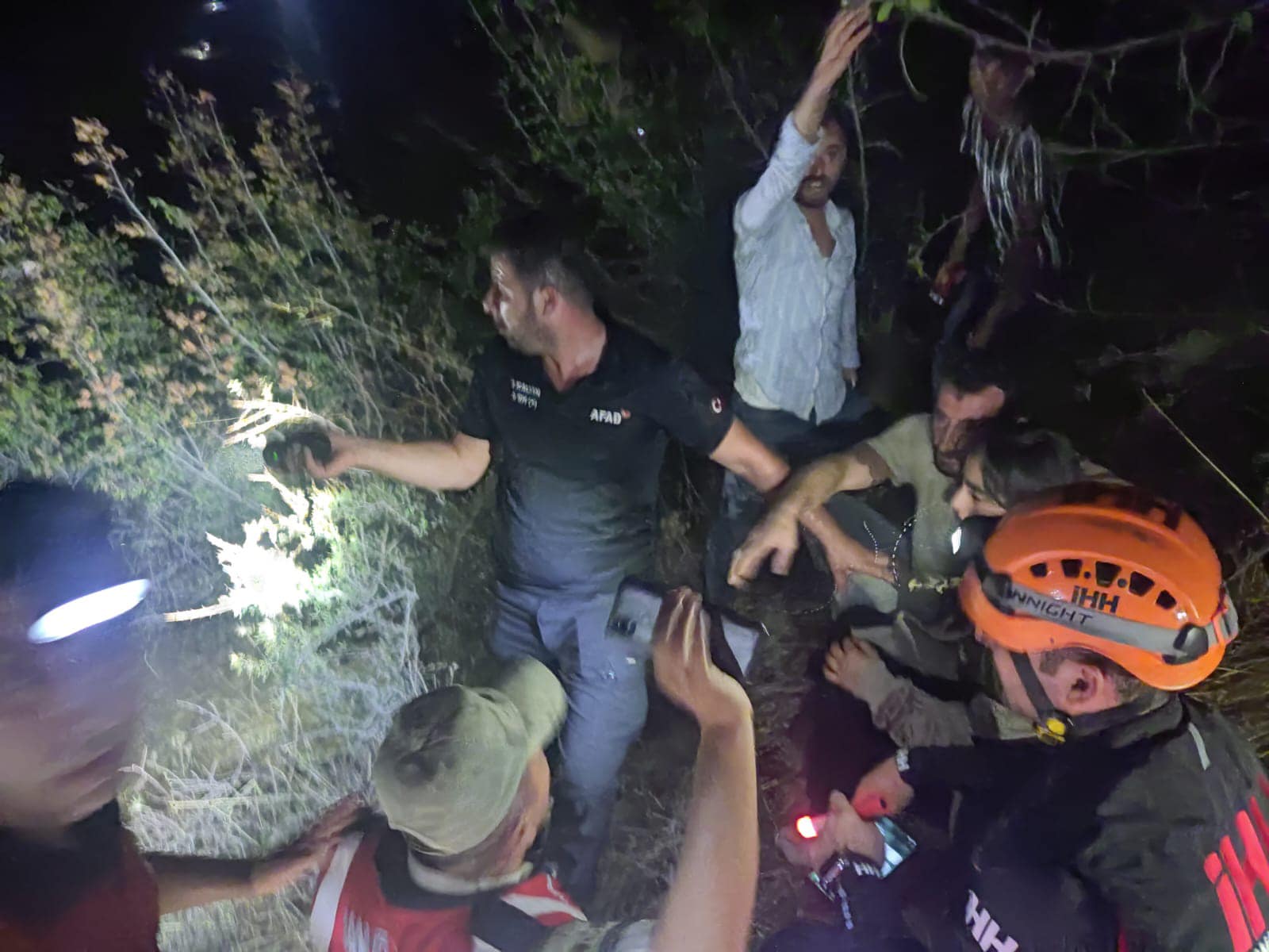 Kayıp kız çocuğu 10 kilometre uzaklıkta bulundu