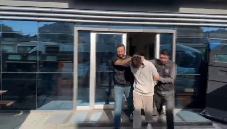 Akılalmaz olay: Şakalaşırken arkadaşını vurdu