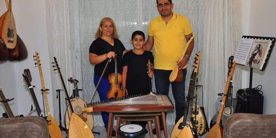 Küçük Eren'in on parmağında on marifet