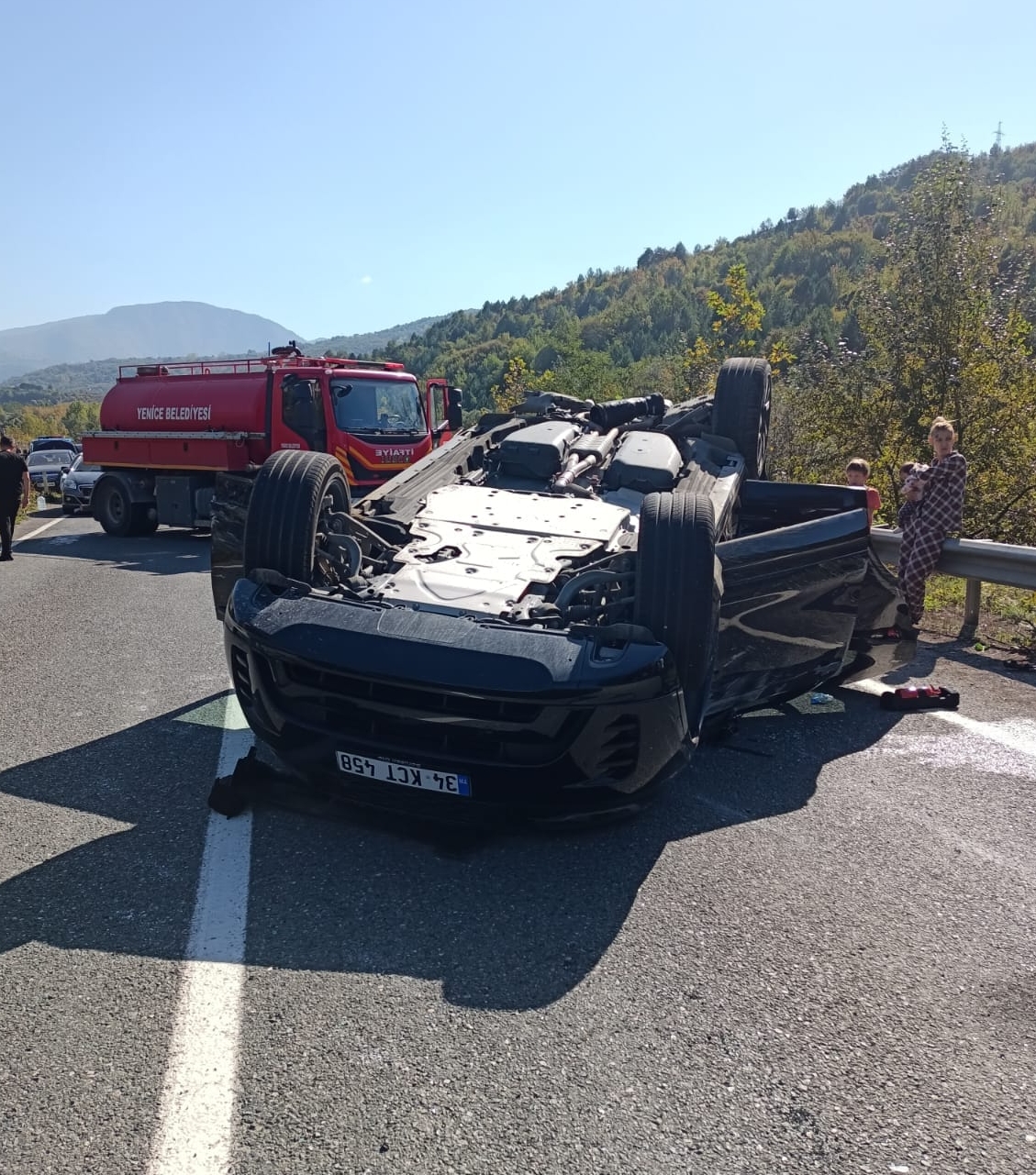 Karabük'te iki otomobil çarpıştı (6 Ekim 2024)