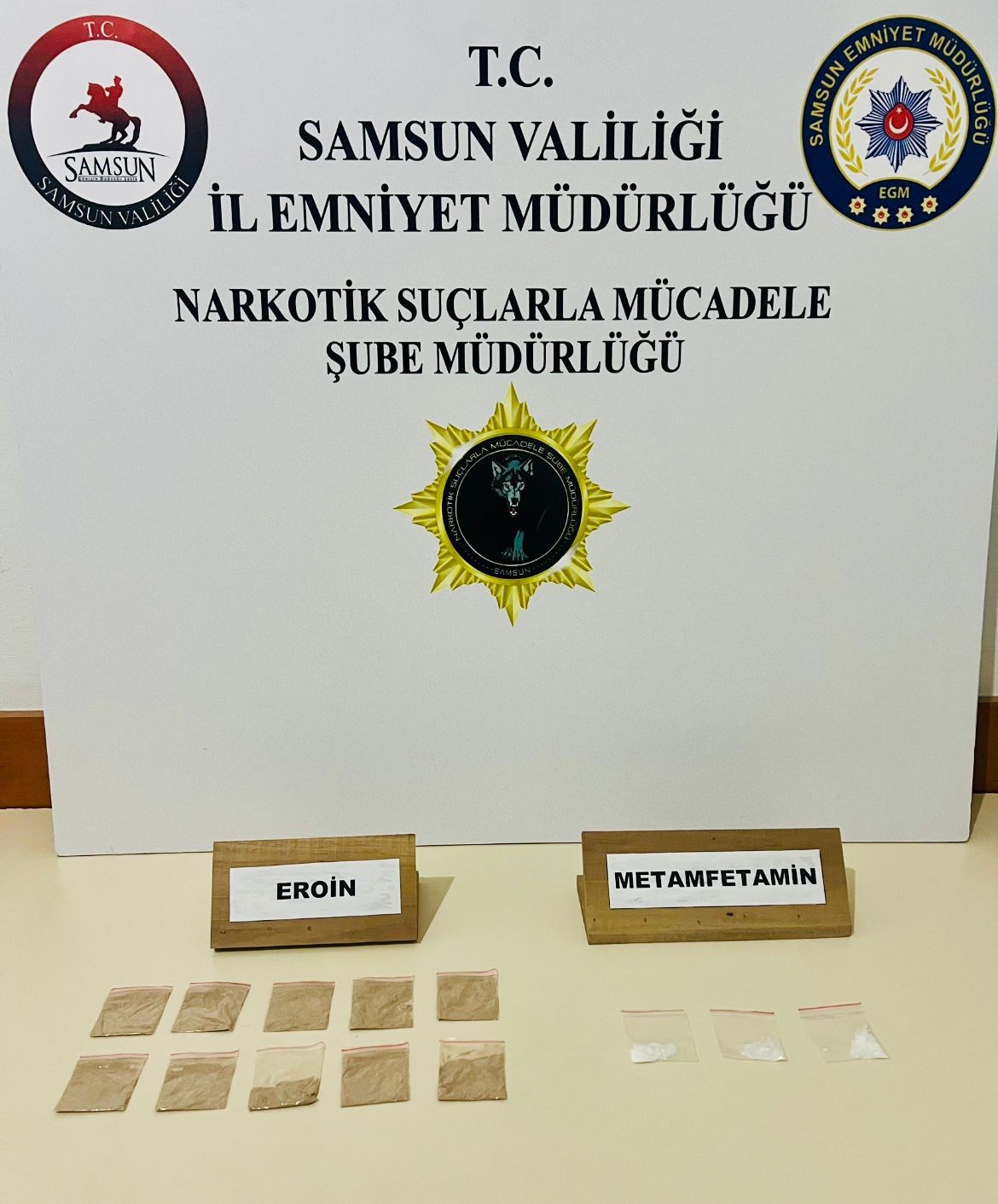 Samsun'da genç kadın uyuşturucu ile yakalandı