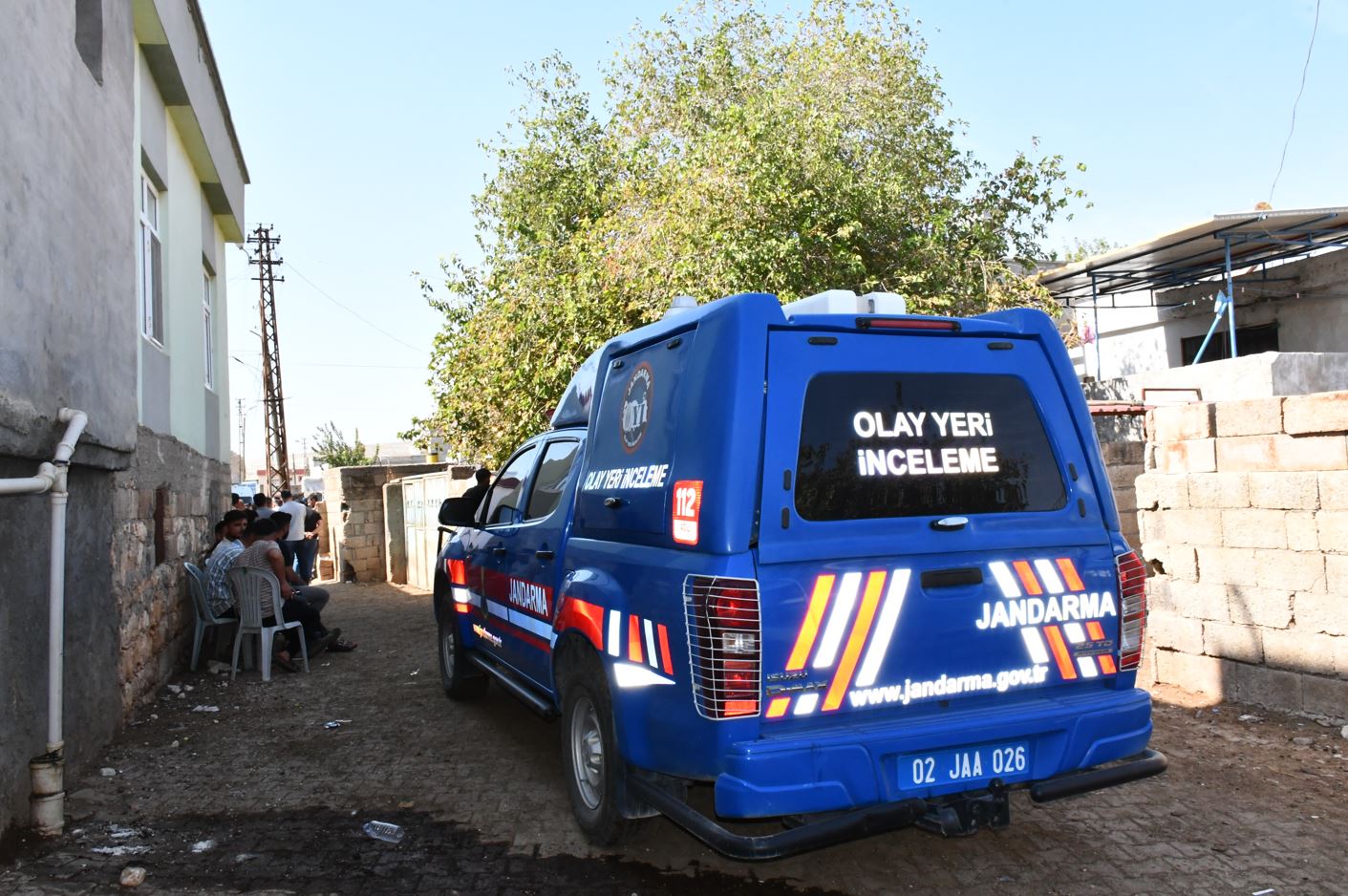 Adıyaman'da tüfeğini temizleyen adam kendini vurdu