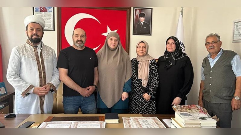 Alman anne ve kızı Çankırı'da Müslüman oldu