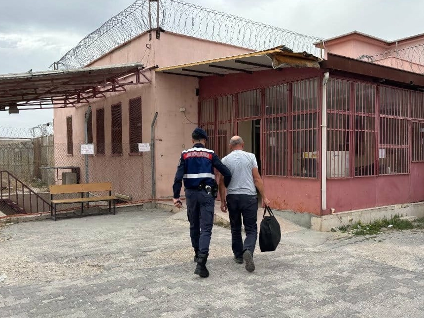 Eskişehir'de firari hükümlü yakayı ele verdi