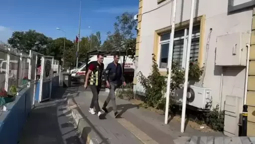 Zeytinburnu'nda yol verme tartışması kavgaya döndü