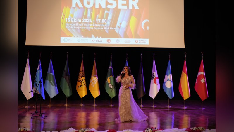 Azerbaycanlı sanatçı Mammadova’dan unutulmaz konser