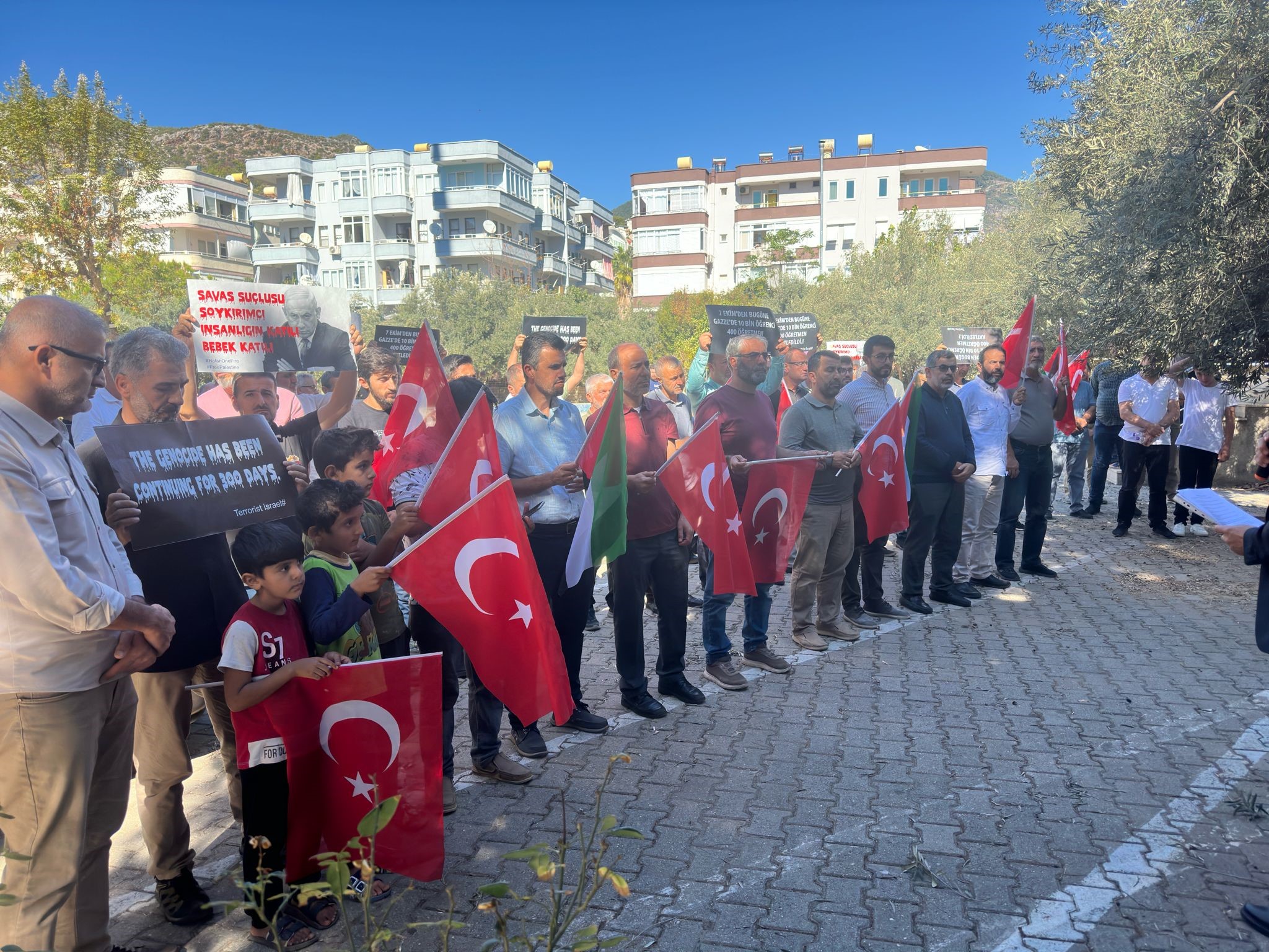 Alanya'da şehitler için gıyabi cenaze namazı kılındı