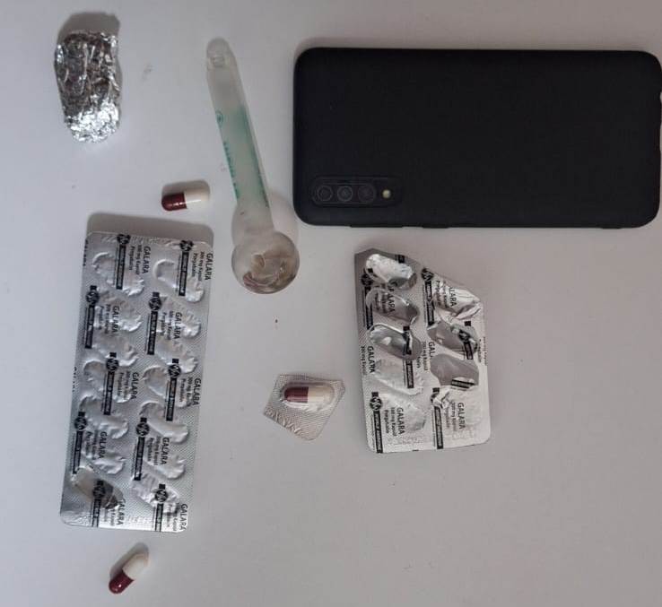 Mezarlıkta uyuşturucu satan şüpheli tutuklandı