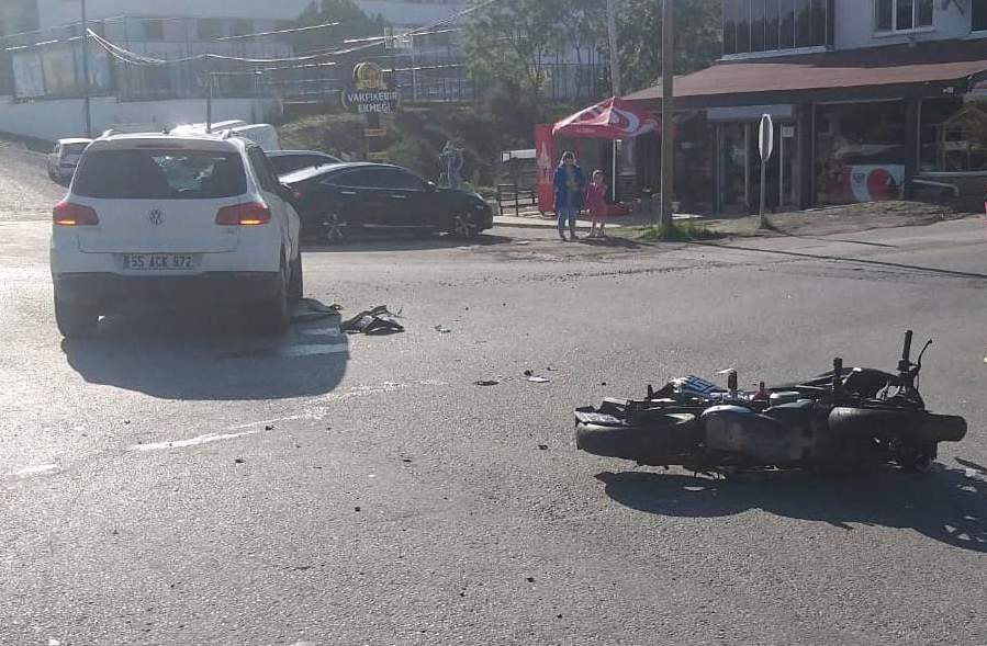 Samsun'da ciple ile motosiklet çarpıştı: Komiser ağır yaralandı