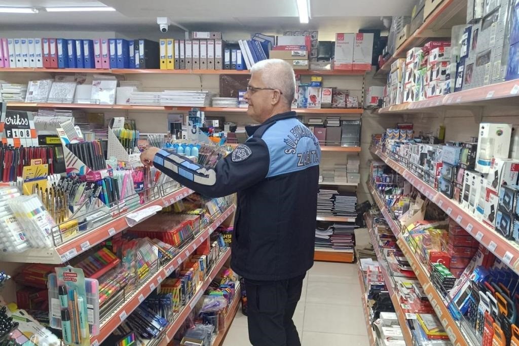 'Uyuşturuculu şeker' iddiaları üzerine zabıta okul denetimlerini arttırdı