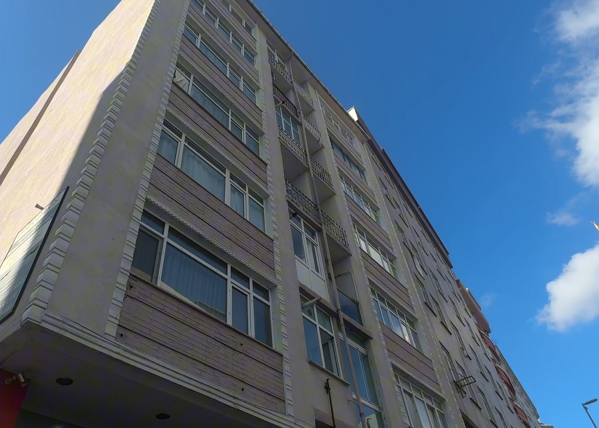 Öldürdüğü ağabeyi için 'Ölü buldum' diye ihbarda bulundu