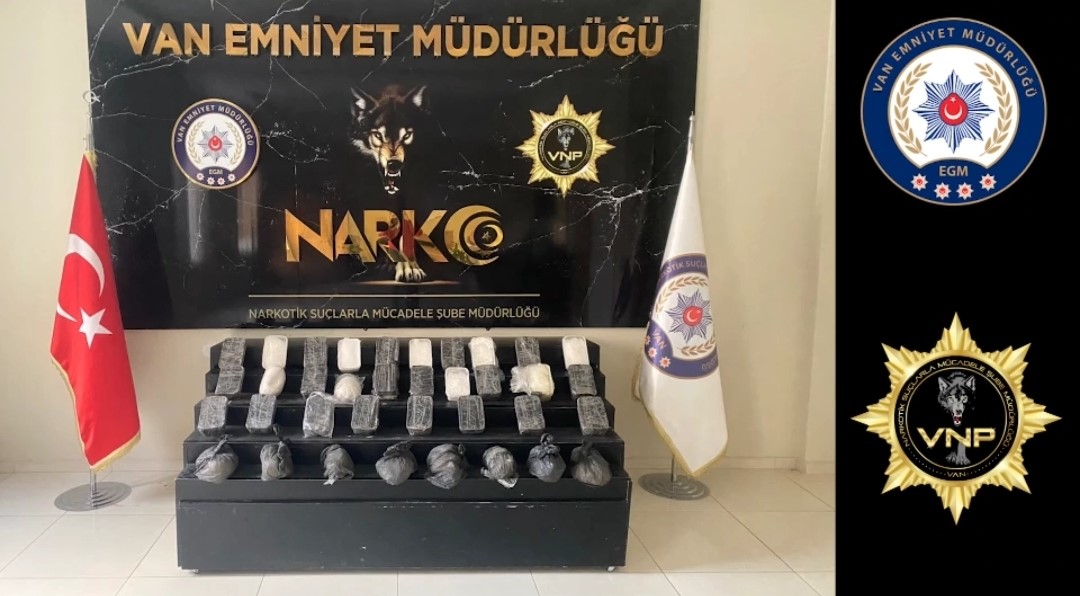 Van'da  26 kilo 800 gram uyuşturucu ele geçirildi