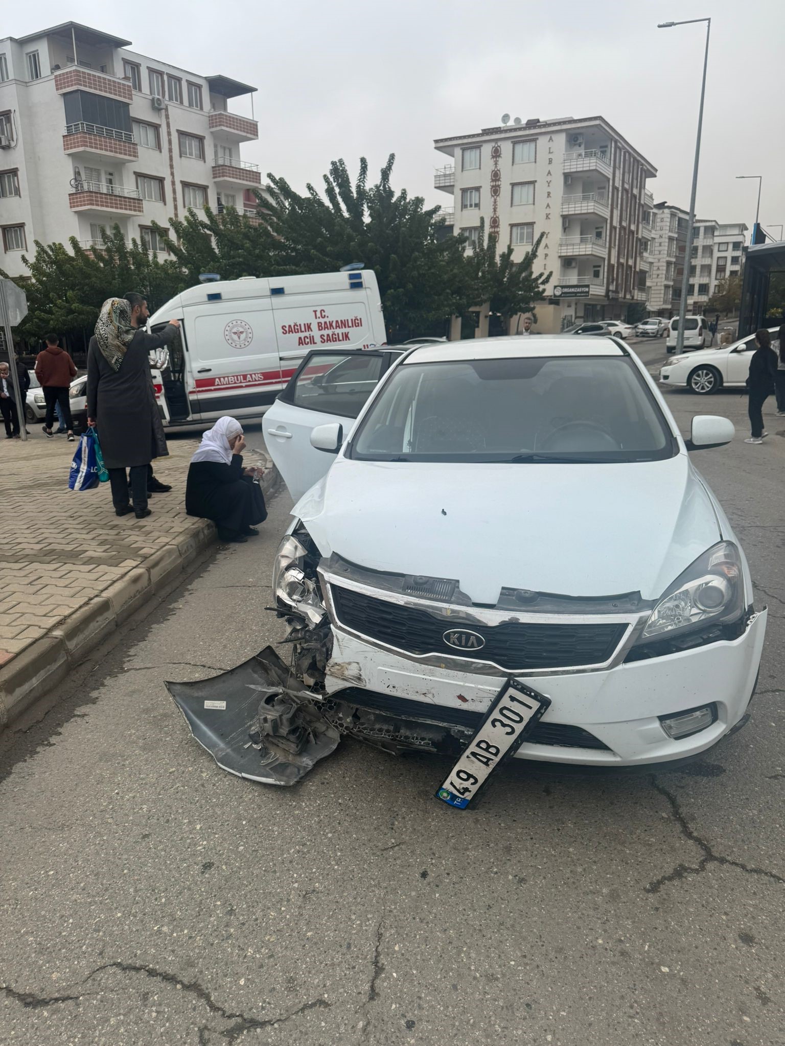 Batman'da trafik kazası: 2 yaralı (4 Kasım 2024)
