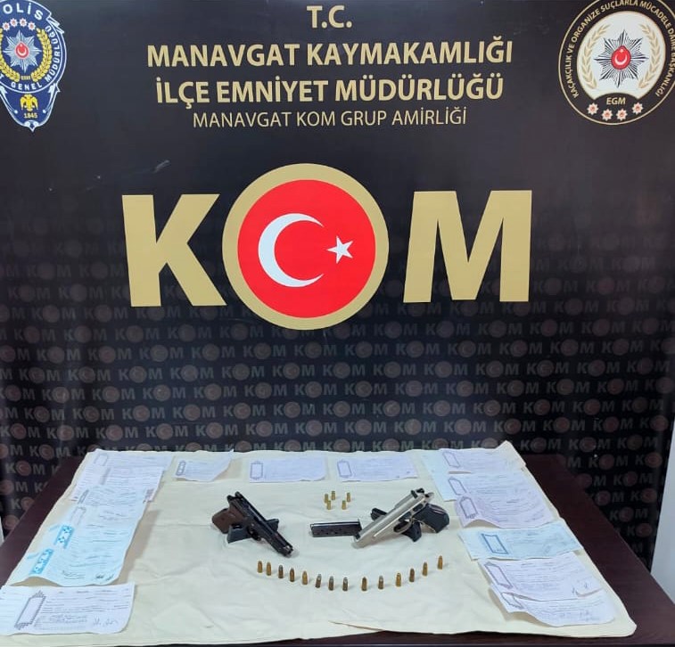 Anyalya'da tefeci operasyonu! 6 gözaltı