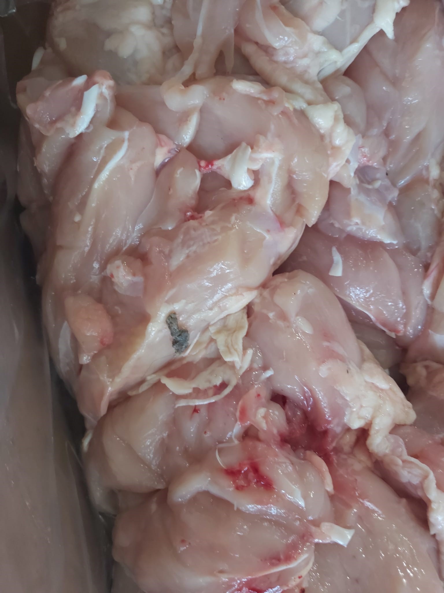 Zabıtadan dev operasyon! Sağlıksız gıdalar imha edildi