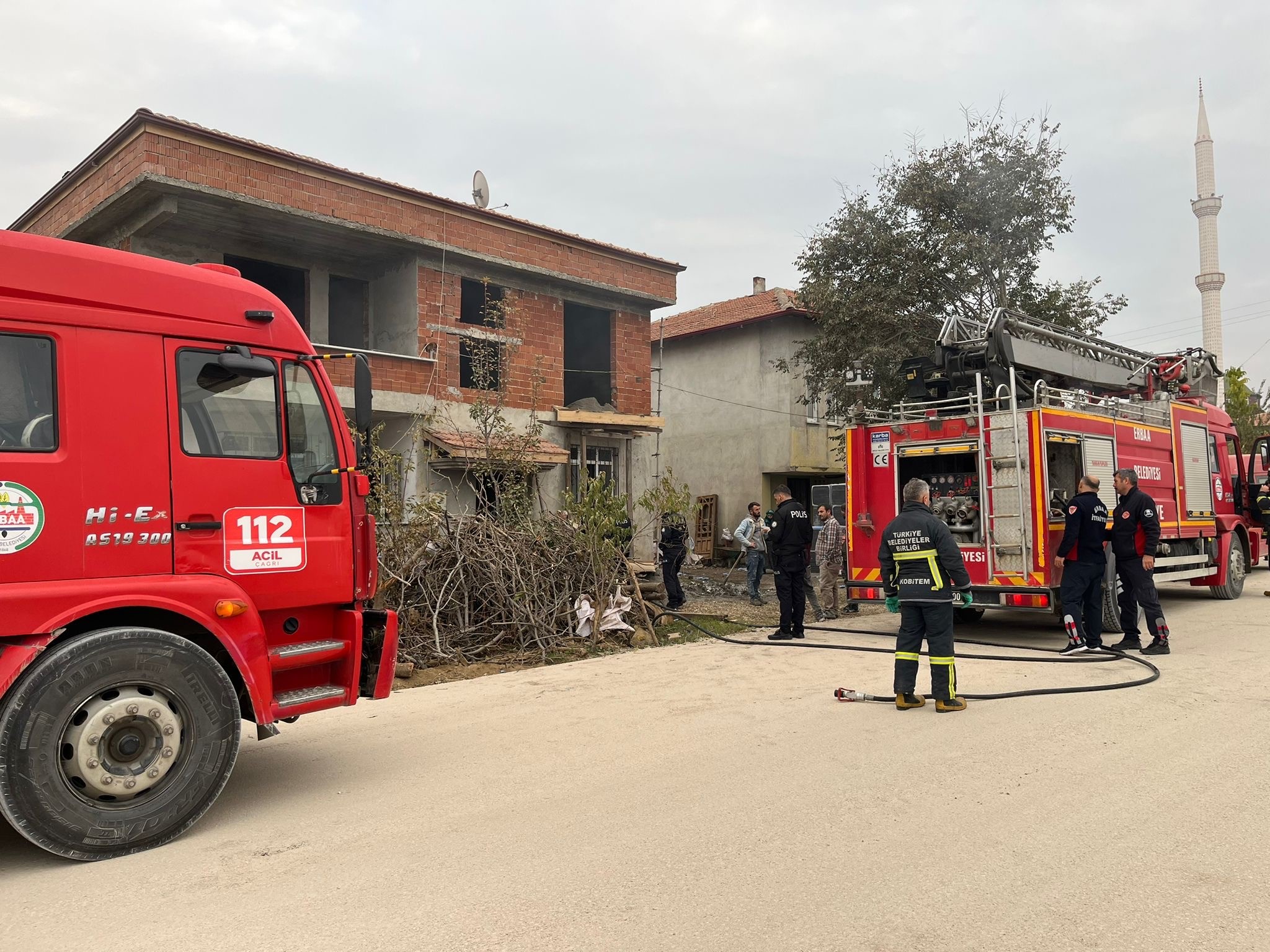 Televizyon evde yangına neden oldu