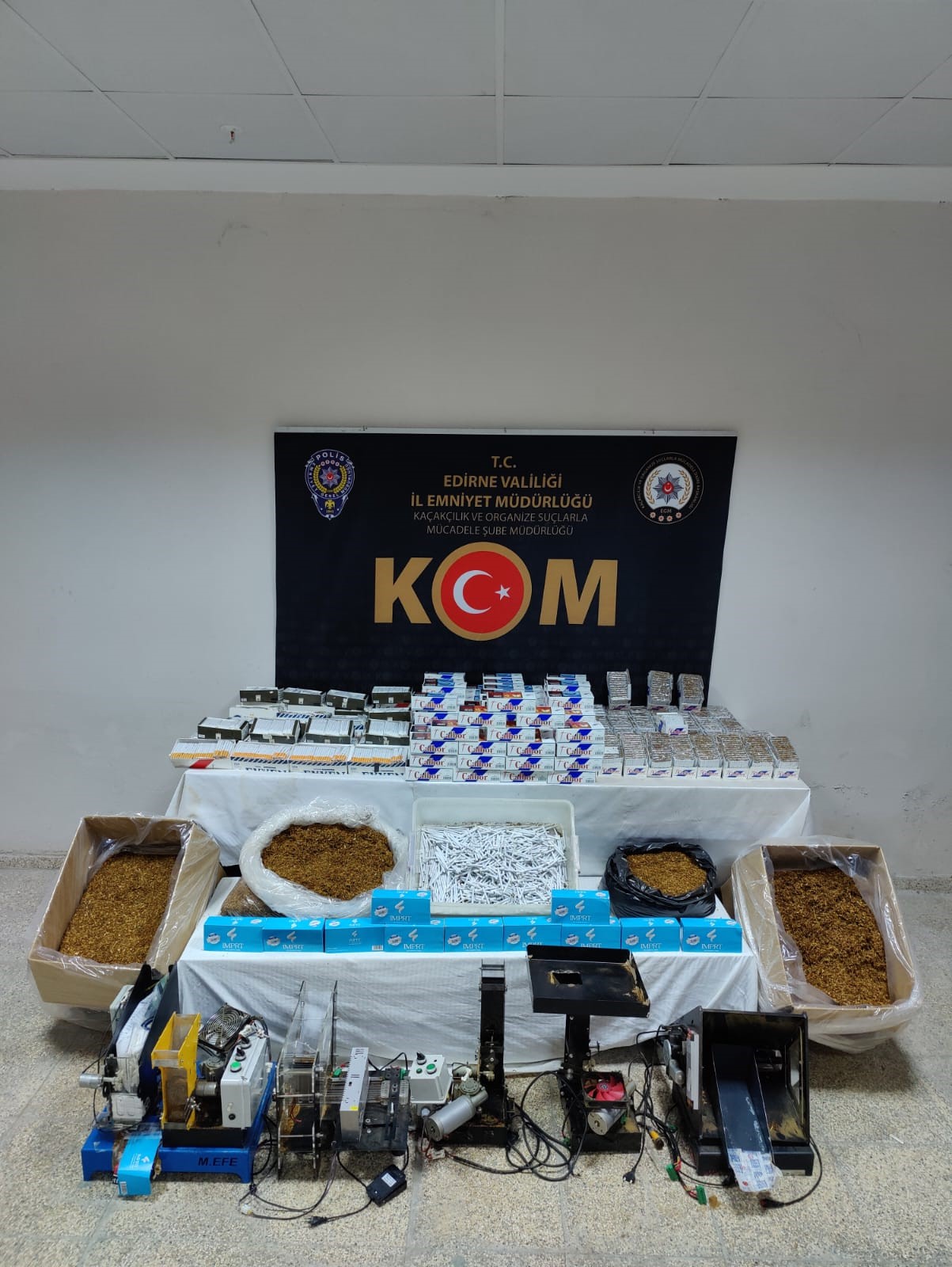 Keşan'da kıyılmış tütün ile doldurulmuş 29 bin 60 adet makaron ele geçirdi