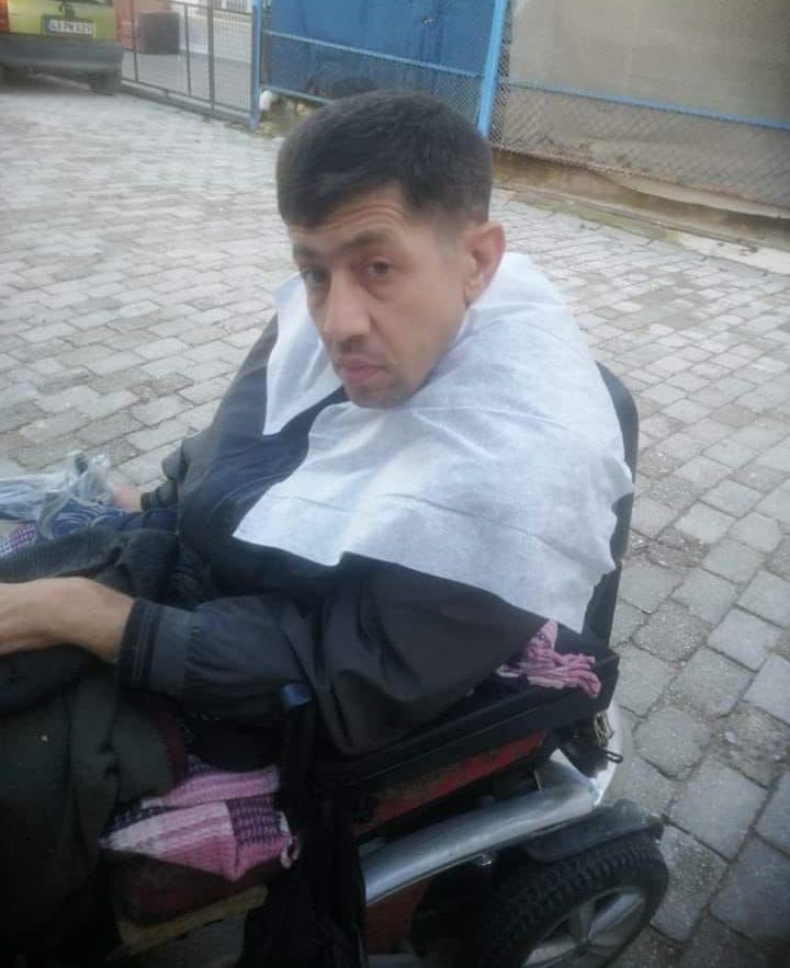 Tekerlekli sandalyesinden çıkan yangında öldü