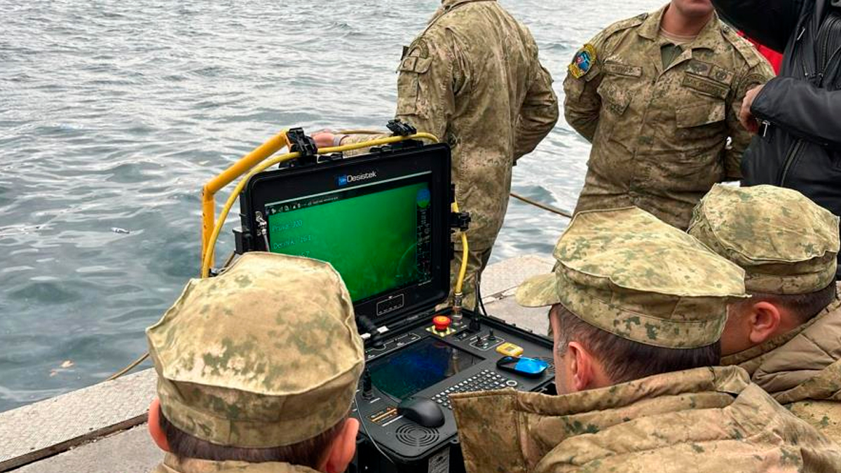 Denizde kaybolan kardeşleri arama çalışmaları yoğunlaştı!