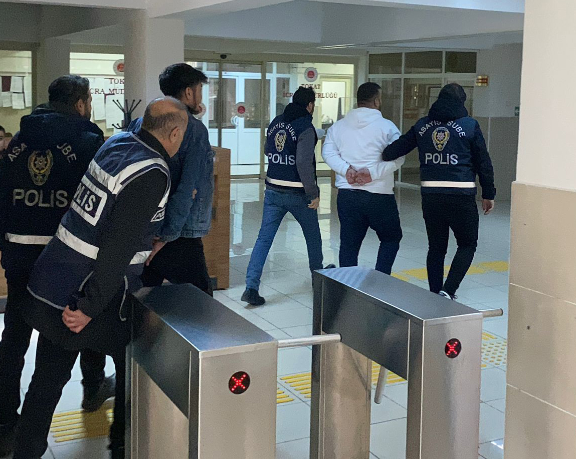 Sosyal yardım dolandırıcılığına 2 tutuklama