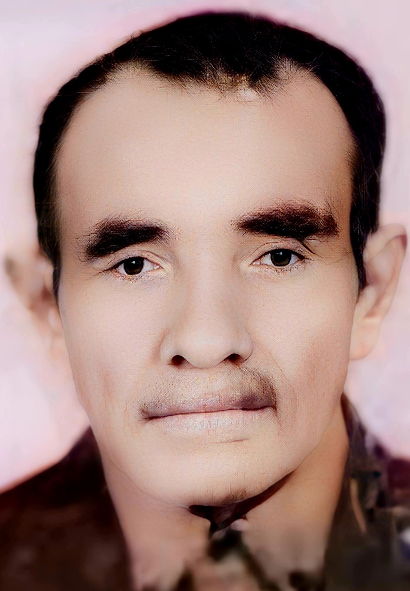 Sobanın yanında otururken bir anda kıyafeti tutuştu