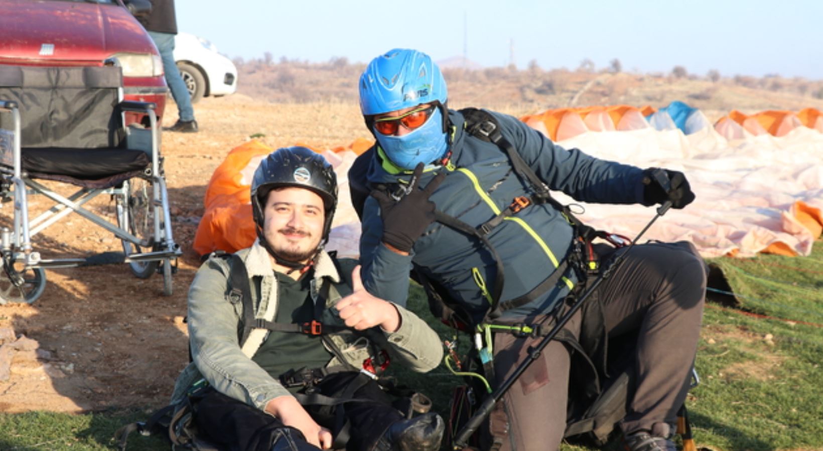 Siirt'te Engelli Gencin Yamaç Paraşütü Hayali Gerçek Oldu