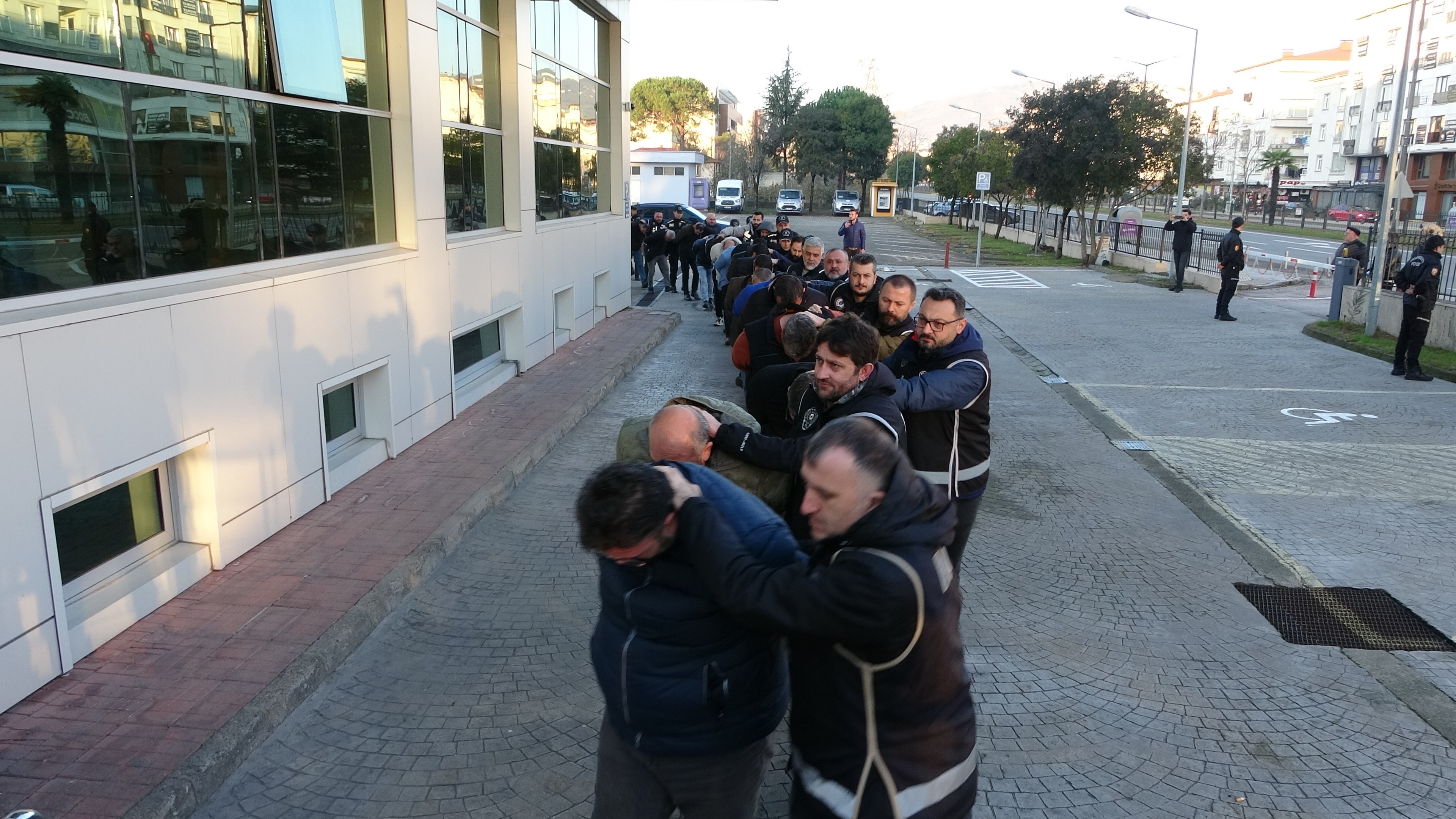 Ordu’da dev organize suç operasyonu! 24 tutuklama