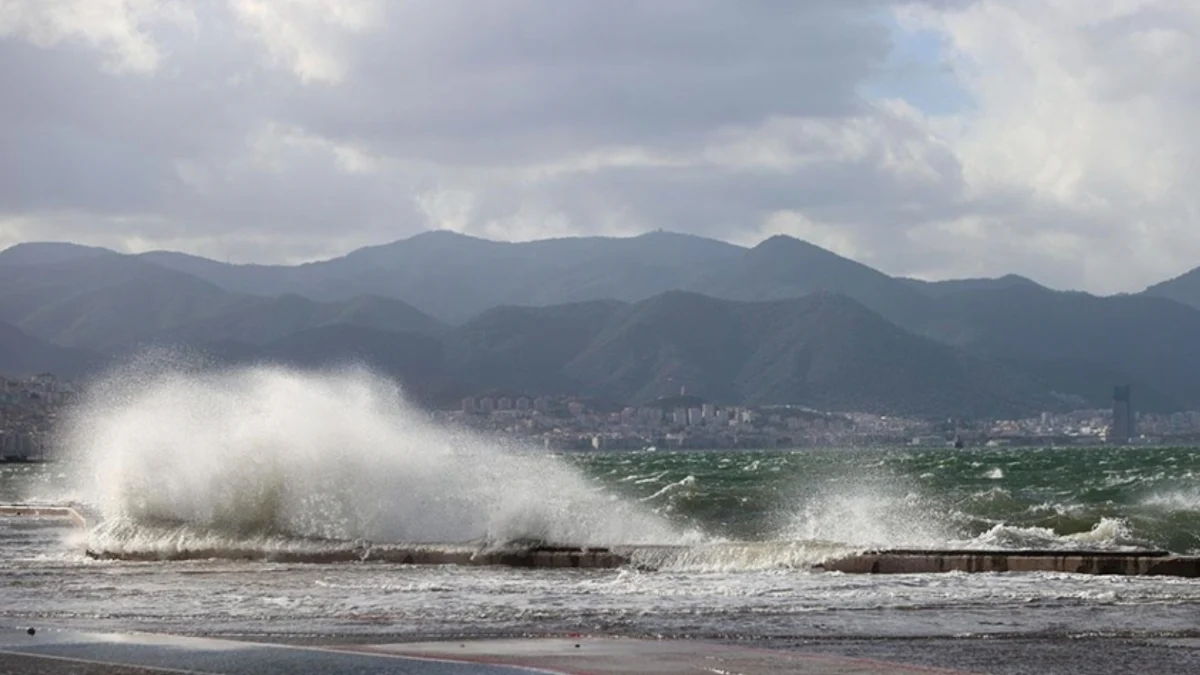 Meteoroloji'den Kuzey Ege'ye fırtına uyarısı!