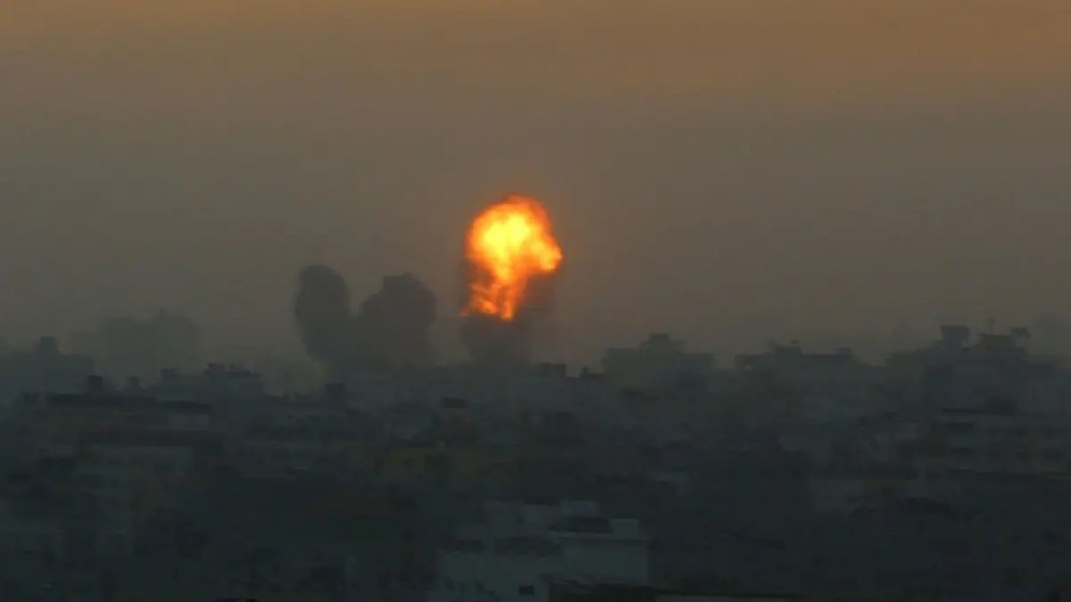 İsrail, Lazkiye kentine hava saldırısı düzenledi