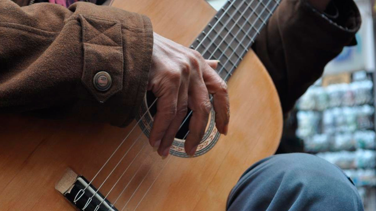 Geçirdiği trajik kazada hafızasını kaybetti! Notalarla yeniden hayata tutundu