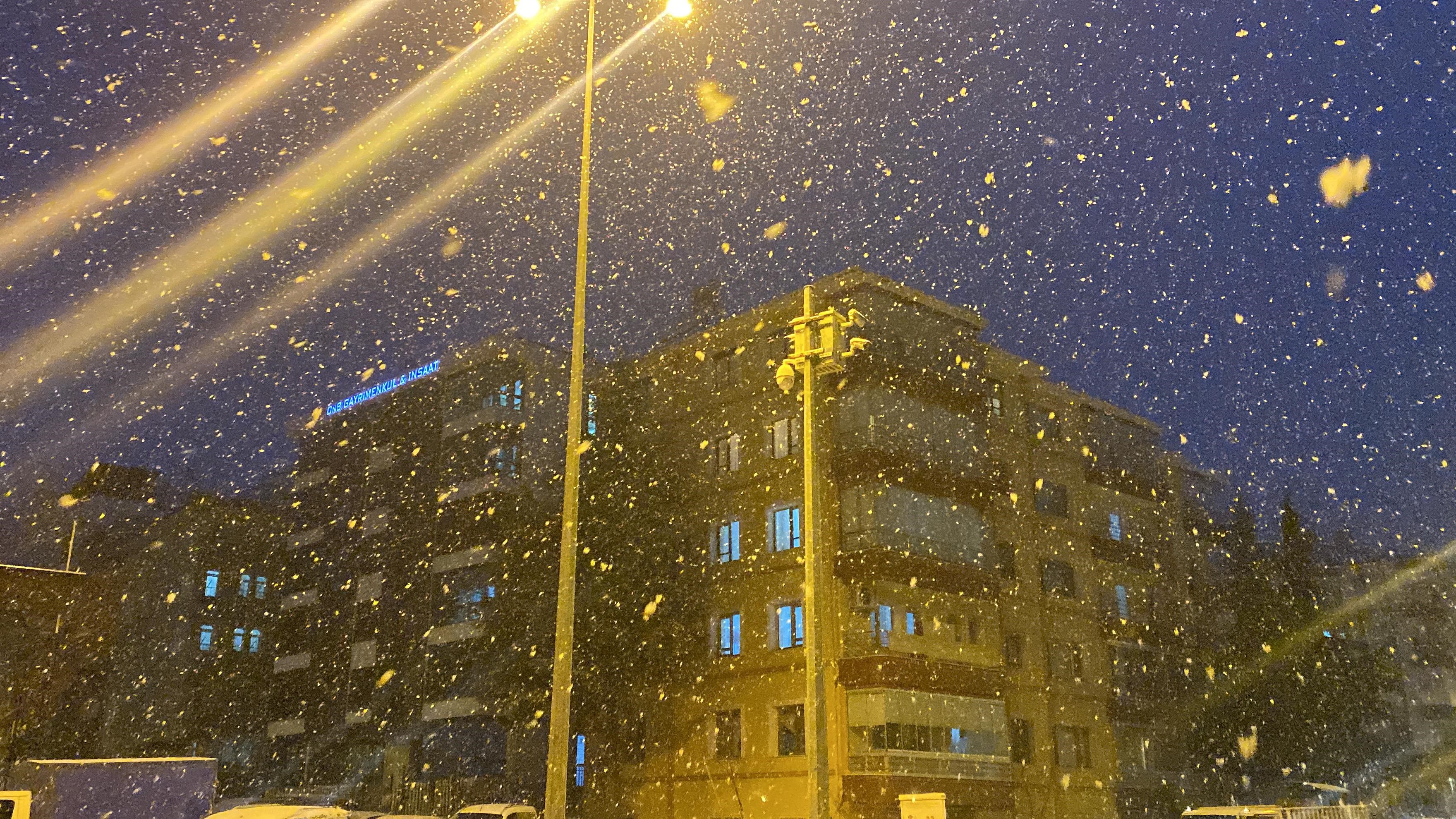 Çankırı'da kar yağışı etkili oldu