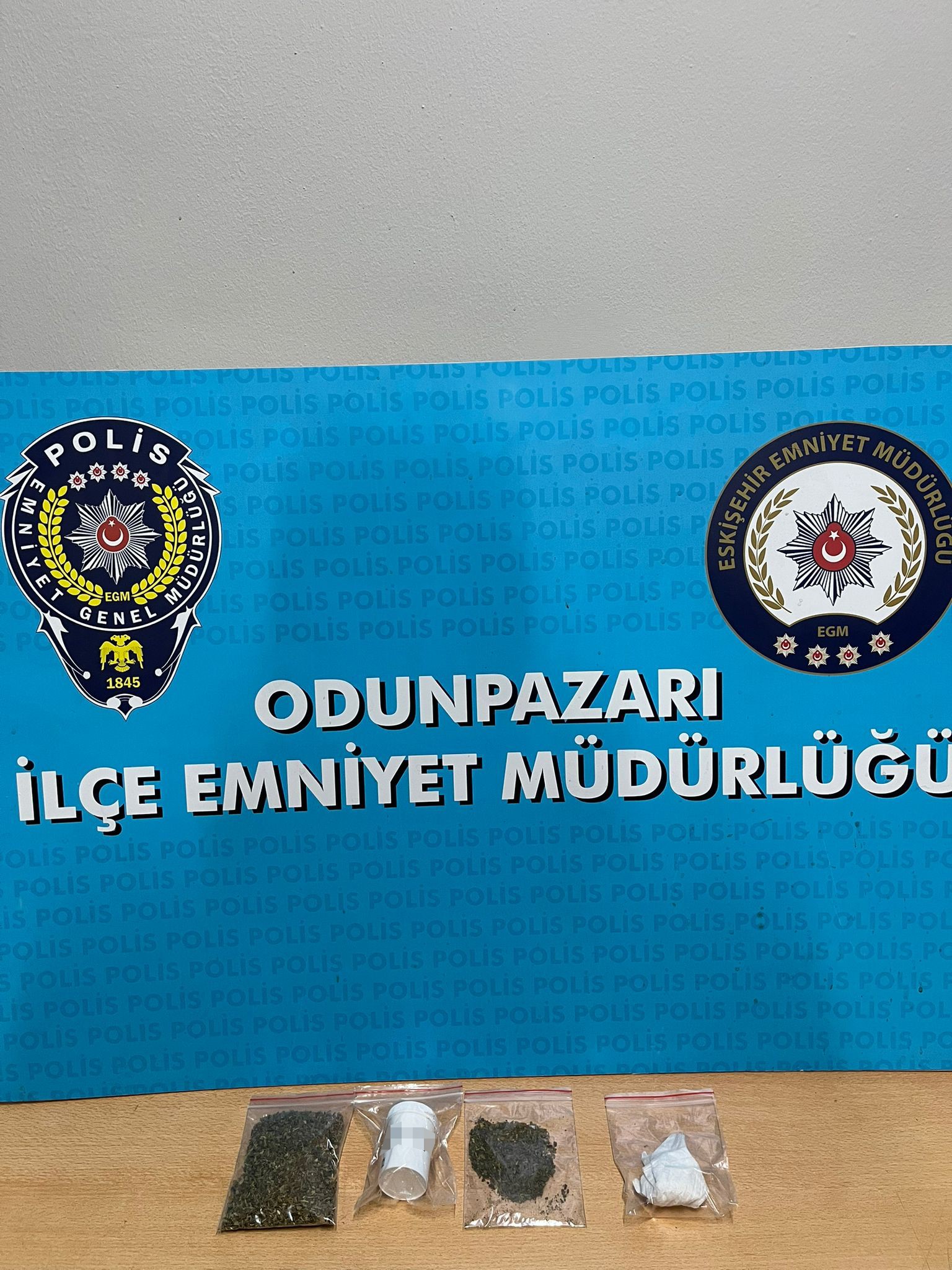 Eskişehir'de kesinleşmiş hapis cezası olduğu belirlenen şüpheli yakalandı