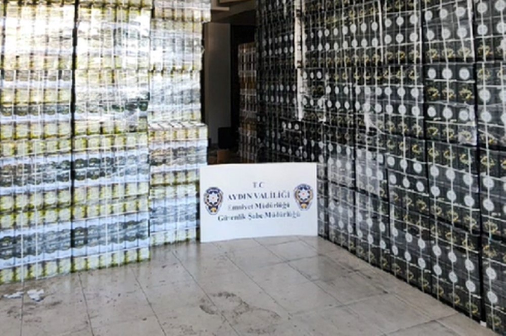 Aydın'da 3,5 ton tağşiş yağ ele geçirdi