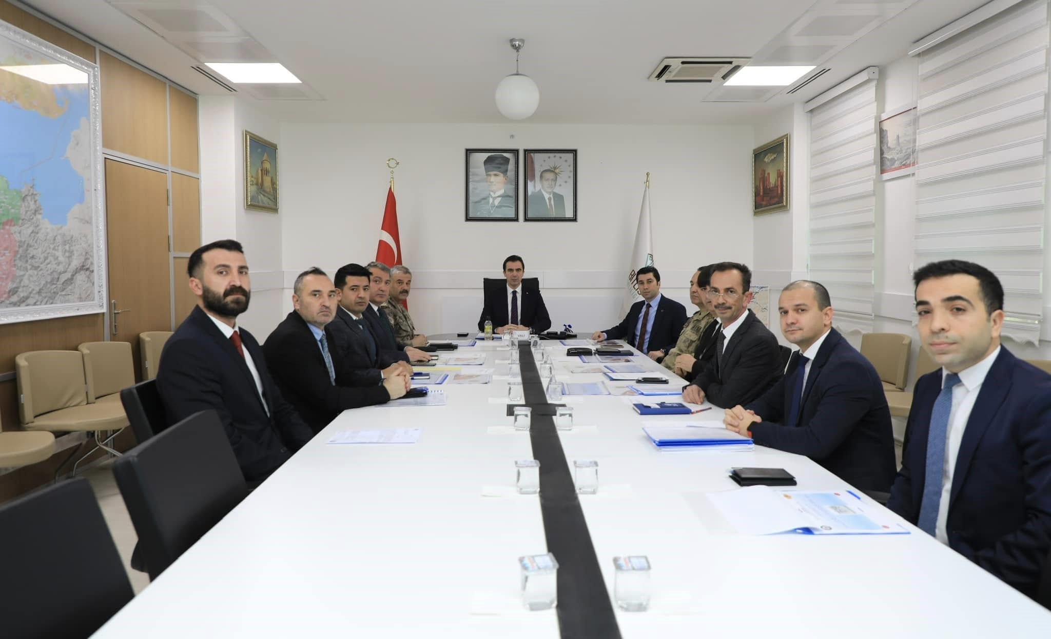 Bitlis’te akaryakıt kaçakçılığı ile mücadele koordinasyon toplantısı