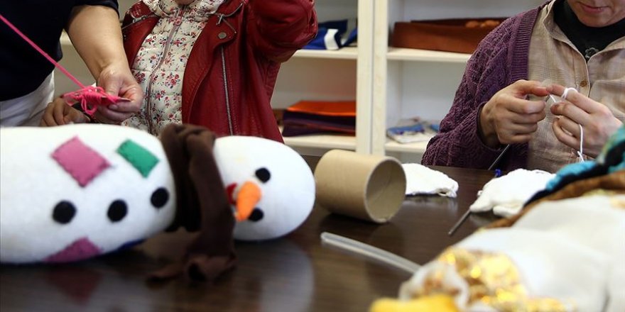 Engelliler ücretsiz faydalandıkları merkezlerde beceri kazanıyor