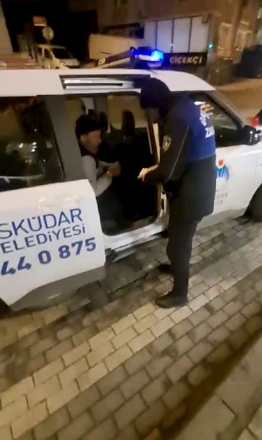 Hastaneden taburcu olan hasta evin yolunu unuttu