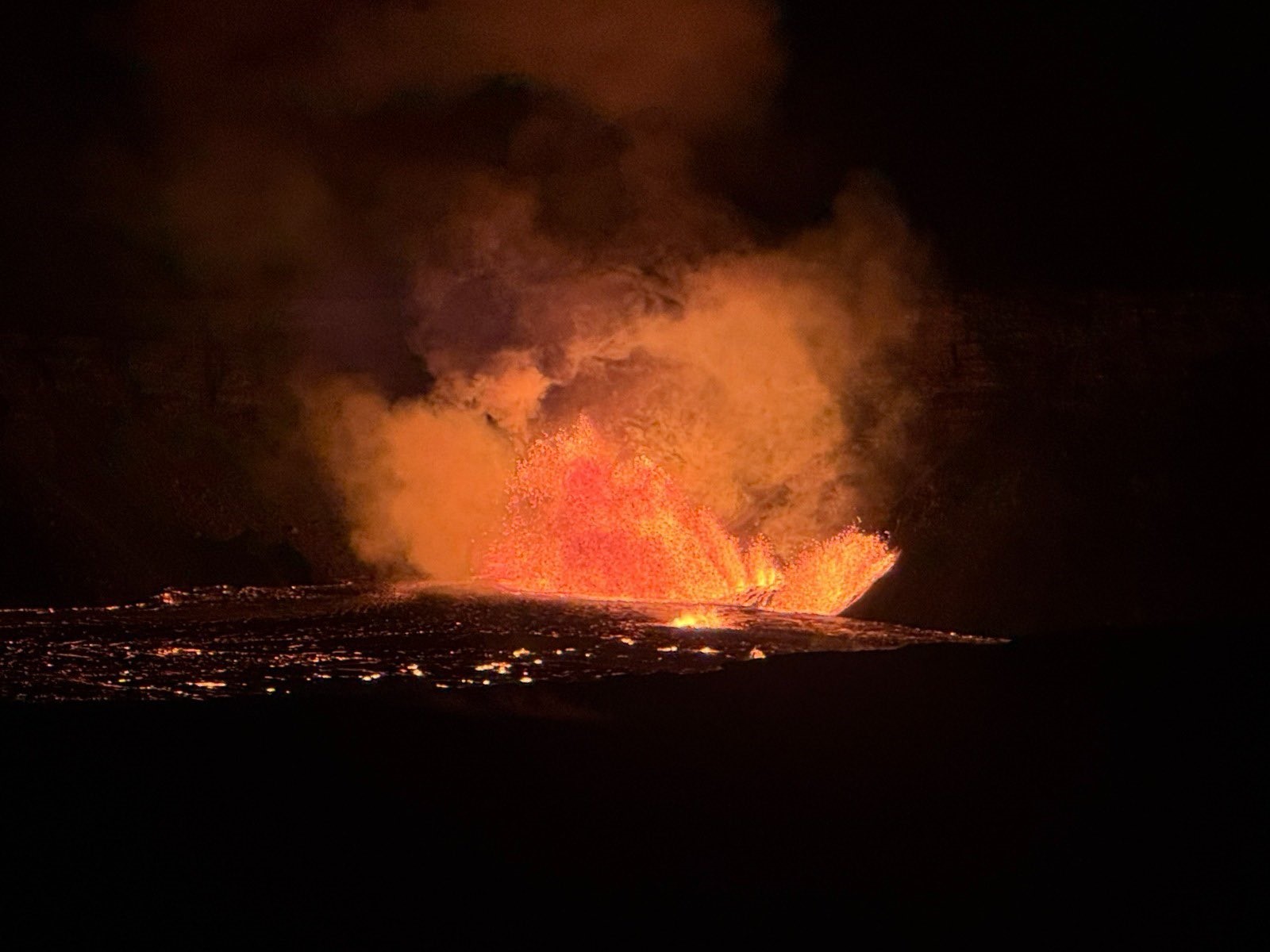 Kilauea Yanardağı faaliyete geçti