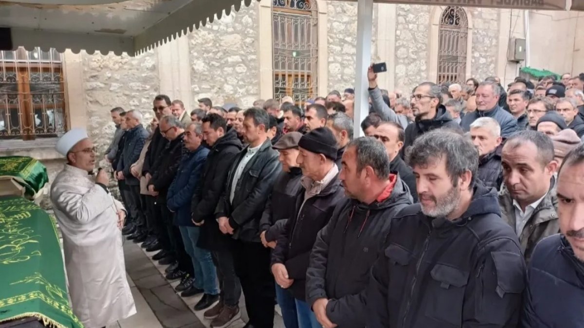 Gazeteci Mehmet Hatipoğlu toprağa verildi